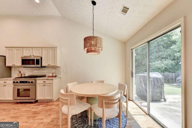 2523 Weycroft Lane, Dacula, GA 30019