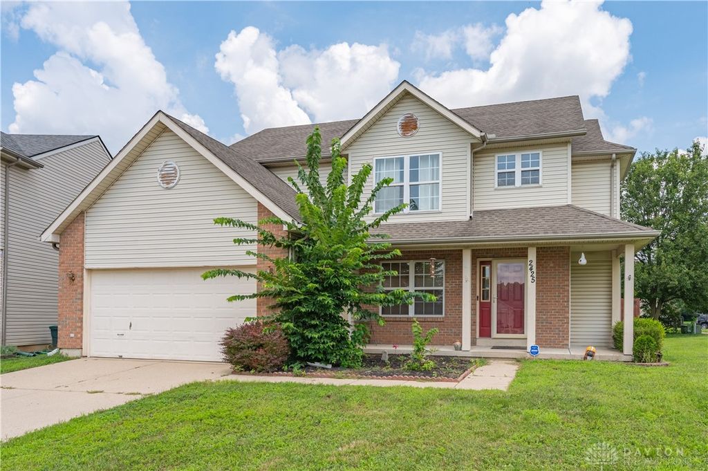 2425 Turf Club Court, Dayton, OH 45439