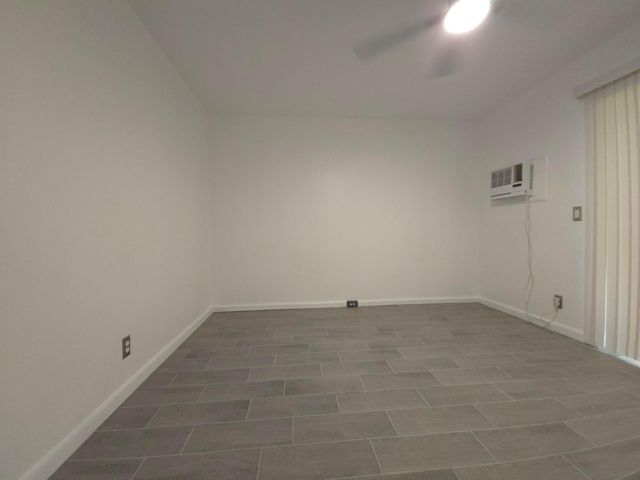 208 KENT M, West Palm Beach, FL 33417