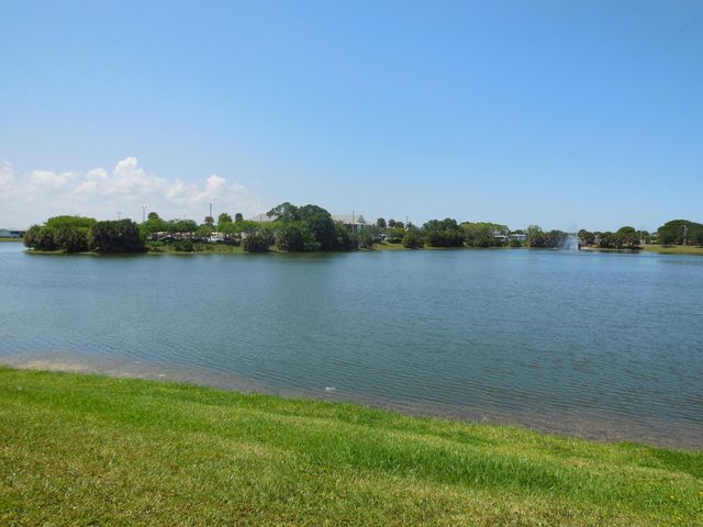 208 KENT M, West Palm Beach, FL 33417