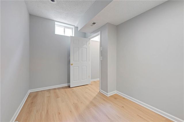 12725 W 138th Street, Overland Park, KS 66221