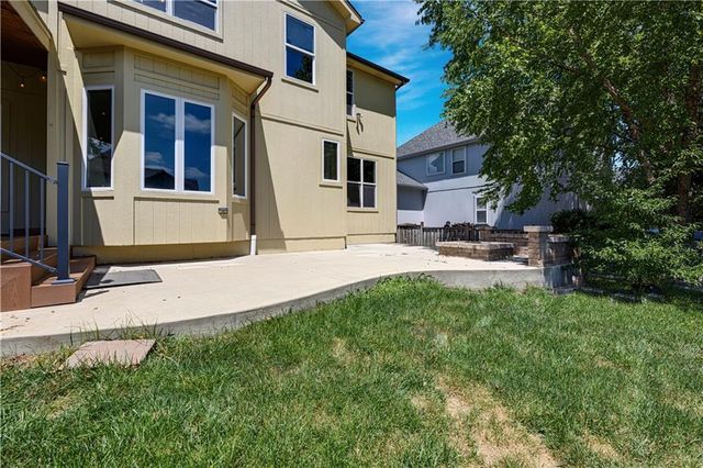 12725 W 138th Street, Overland Park, KS 66221
