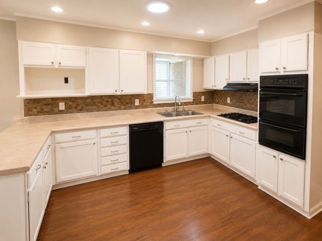 4744 Carolyn Lane, Shreveport, LA 71105