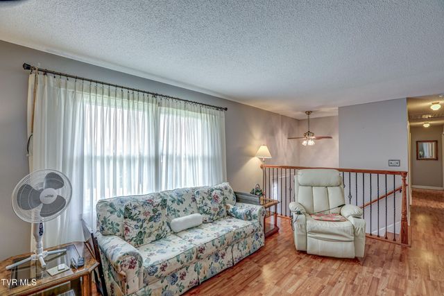 107 Dover Lane, Bristol, TN 37620