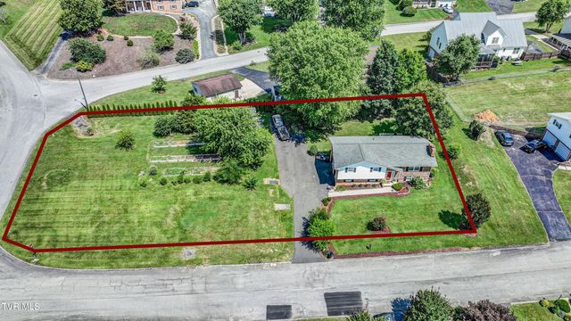 107 Dover Lane, Bristol, TN 37620