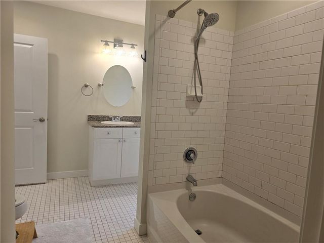 565 Peachtree Street NE 1301, Atlanta, GA 30308