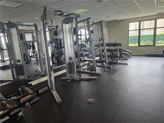 565 Peachtree Street NE 1301, Atlanta, GA 30308