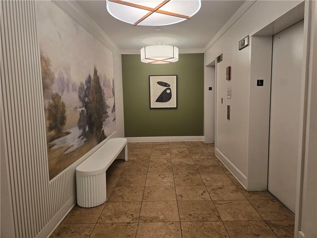 565 Peachtree Street NE 1301, Atlanta, GA 30308