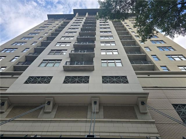 565 Peachtree Street NE 1301, Atlanta, GA 30308