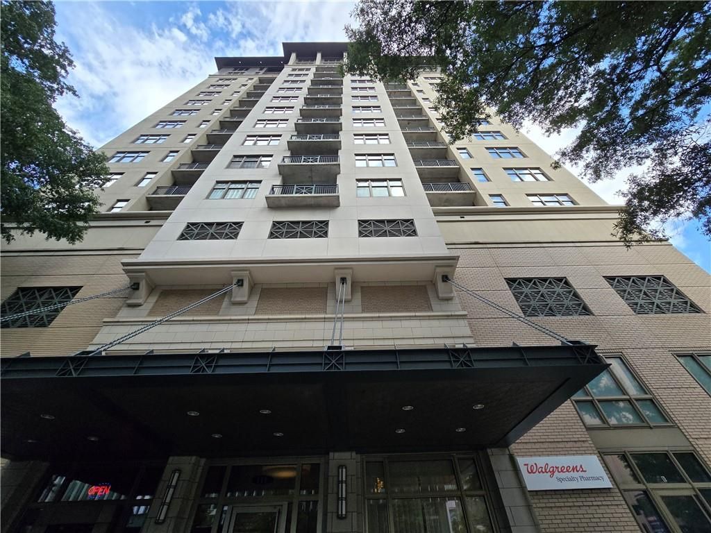 565 Peachtree Street NE 1301, Atlanta, GA 30308