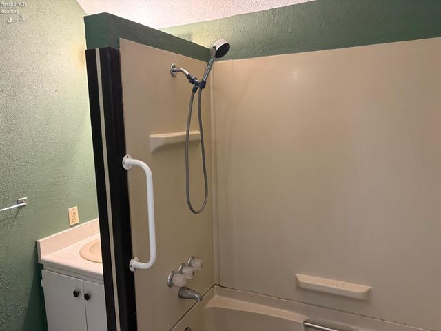 15 Minard Place, Norwalk, OH 44857