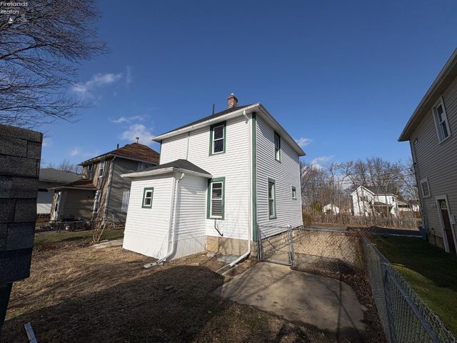 15 Minard Place, Norwalk, OH 44857