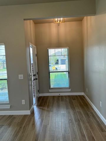 10537 NW 32nd Street, Yukon, OK 73099