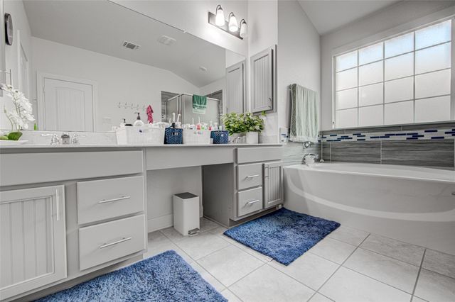 1117 Arbor Acres LOOP, Leander, TX 78641