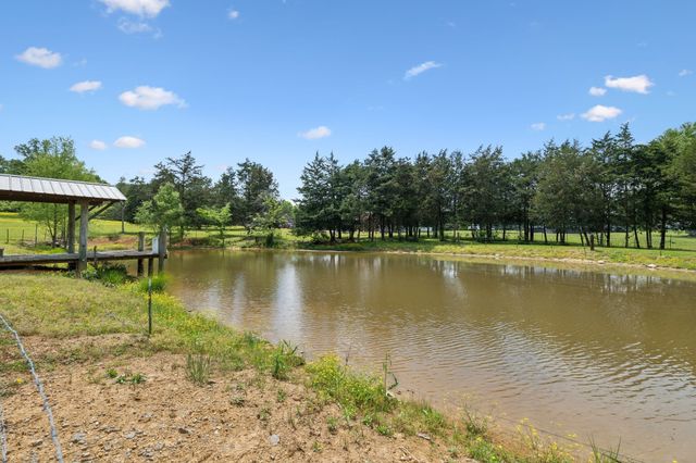 1494 Grant Rd, Watertown, TN 37184