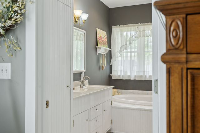 1494 Grant Rd, Watertown, TN 37184