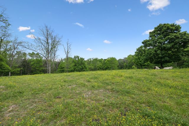 1494 Grant Rd, Watertown, TN 37184