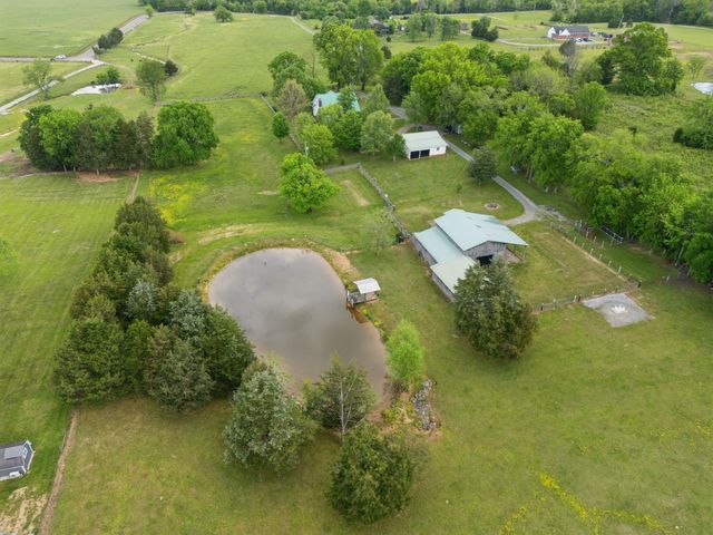 1494 Grant Rd, Watertown, TN 37184