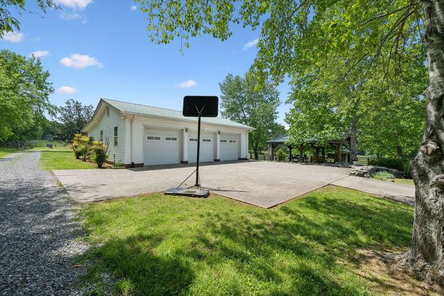 1494 Grant Rd, Watertown, TN 37184