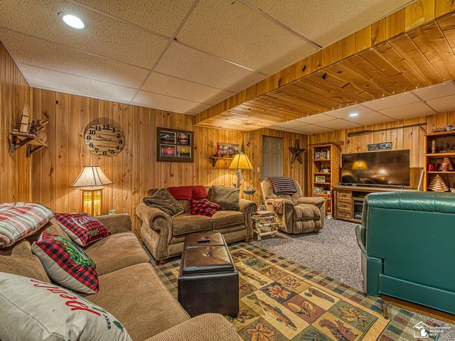 8910 Baldwin Road, Monroe, MI 48162