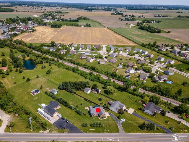 8910 Baldwin Road, Monroe, MI 48162