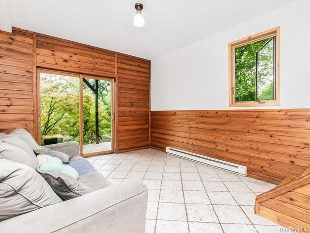 20 Ernst Road, Cortlandt Manor, NY 10567