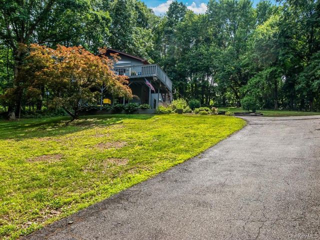 20 Ernst Road, Cortlandt Manor, NY 10567