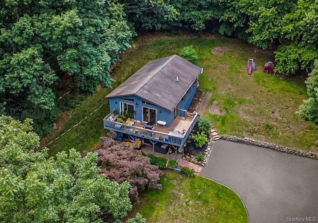 20 Ernst Road, Cortlandt Manor, NY 10567