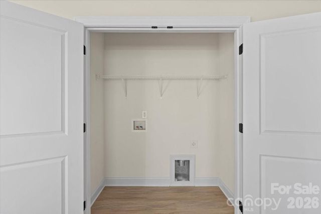 1562 7th Avenue Drive SW, Hickory, NC 28602