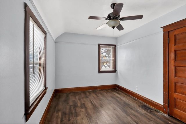 1247 Prairie Avenue, Beloit, IL 53511