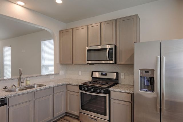 4508 Danielle Gardens, Conroe, TX 77304