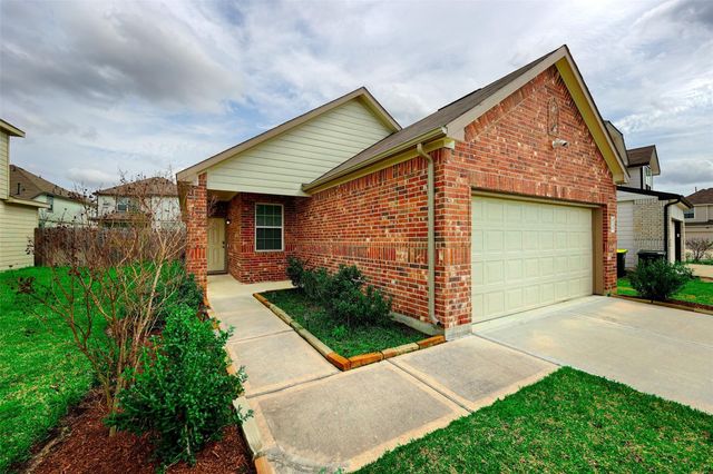 4508 Danielle Gardens, Conroe, TX 77304