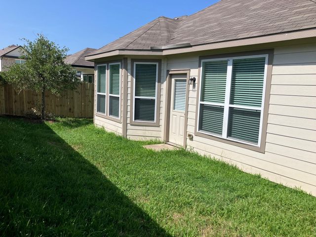 4508 Danielle Gardens, Conroe, TX 77304