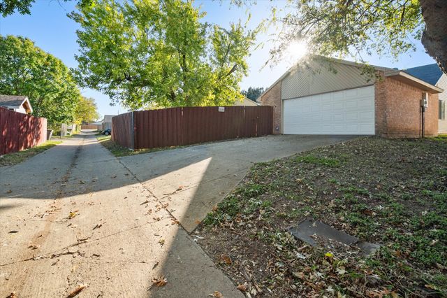 7308 Red Osier Road, Dallas, TX 75249