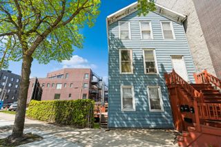 612 N Ogden Avenue, Chicago, IL 60642