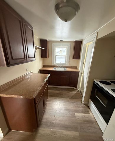 510 Camden Street, Ferndale, MI 48220