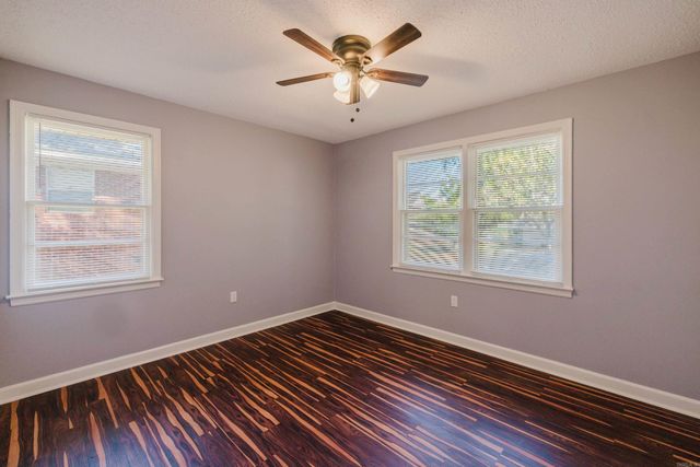 25 Meadowbrook Drive, Little Rock, AR 72205