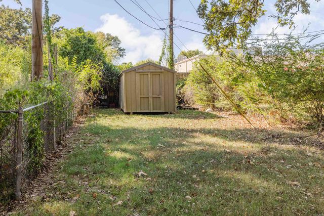 25 Meadowbrook Drive, Little Rock, AR 72205