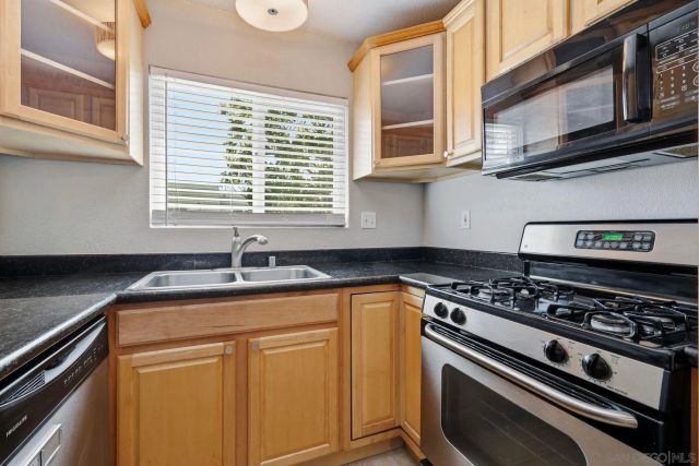 4747 Hamilton 12, San Diego, CA 92116