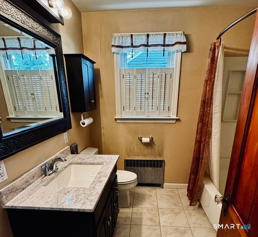 235 Summit Street, Manchester, CT 06042