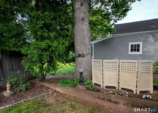 235 Summit Street, Manchester, CT 06042