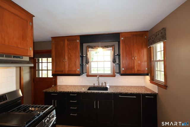 235 Summit Street, Manchester, CT 06042