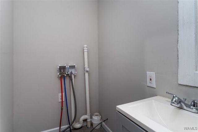 3416 Camp St NE, Tuscaloosa, AL 35404