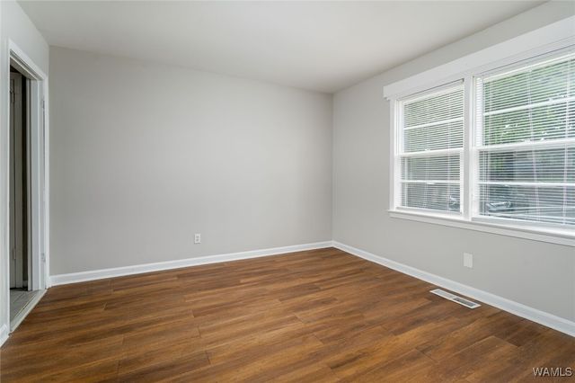 3416 Camp St NE, Tuscaloosa, AL 35404