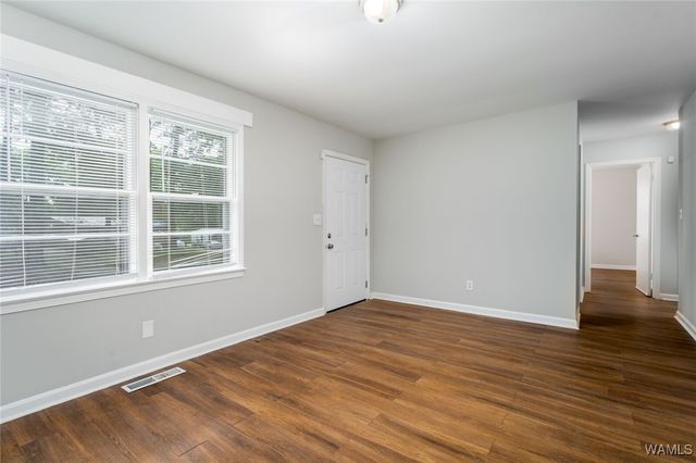 3416 Camp St NE, Tuscaloosa, AL 35404