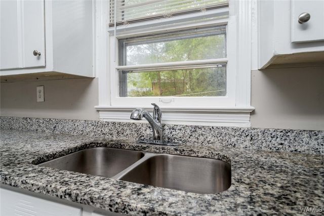 3416 Camp St NE, Tuscaloosa, AL 35404