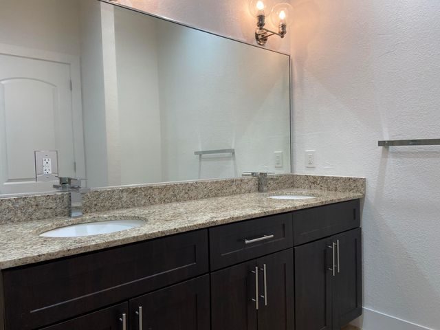 287 Bella Sol Way, West Palm Beach, FL 33406