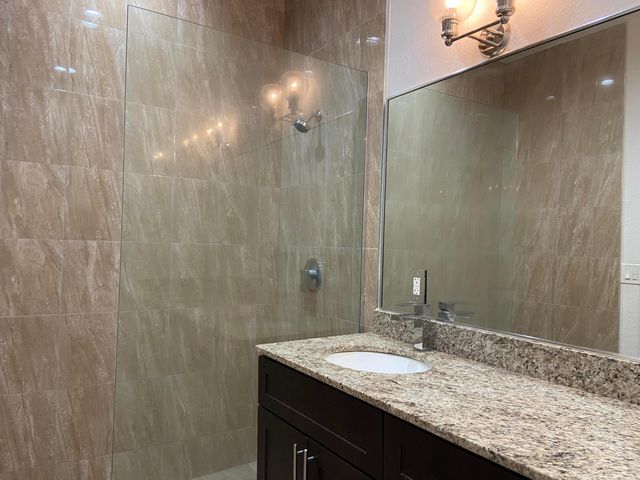 287 Bella Sol Way, West Palm Beach, FL 33406