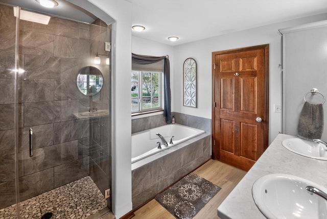 W164S7114 Raven ROAD, Muskego, WI 53150
