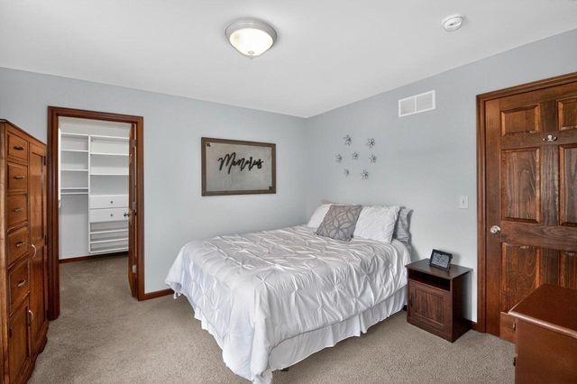W164S7114 Raven ROAD, Muskego, WI 53150